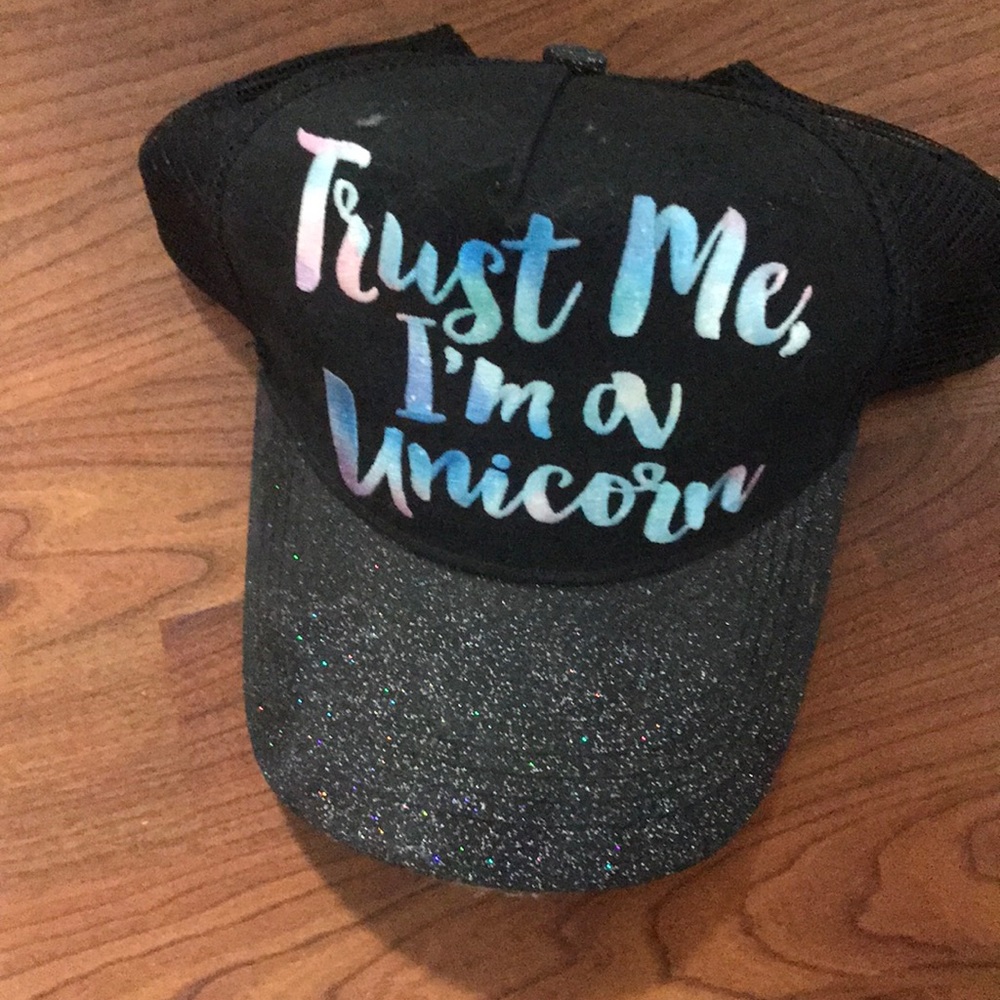 Super cute unicorn hat with glitter